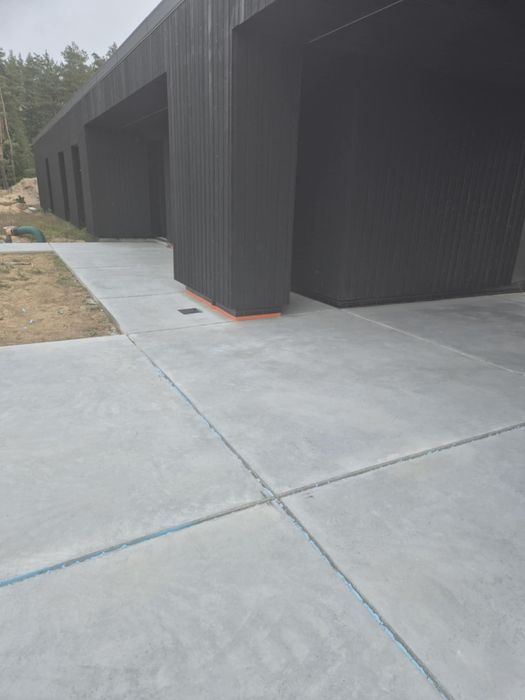 Posadzki żywiczne | mikrocement | lastryko | szlifowanie betonu, subit