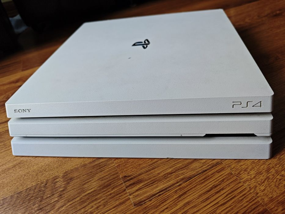 Ps4 pro 1tb zestaw