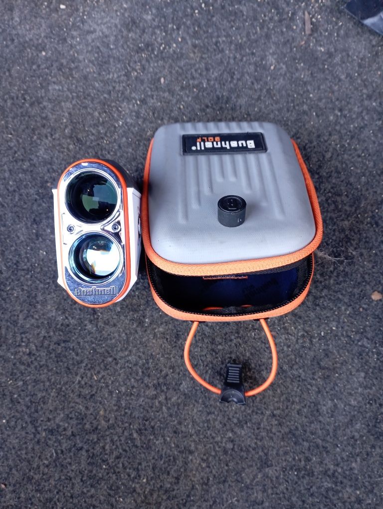 Rangefinder Bushnell V6
