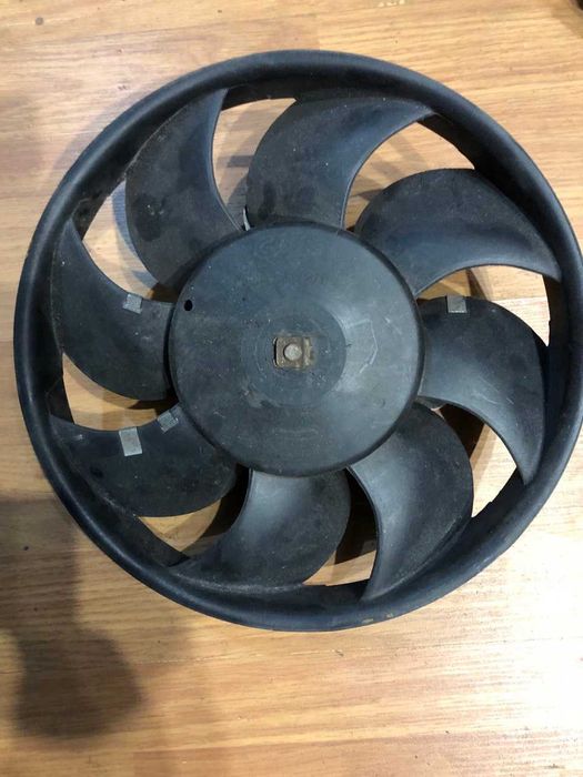 Вентилятор  Ауди 80 VAG