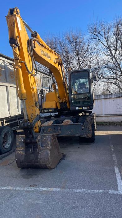 Екскаватор Hyundai R140-w7