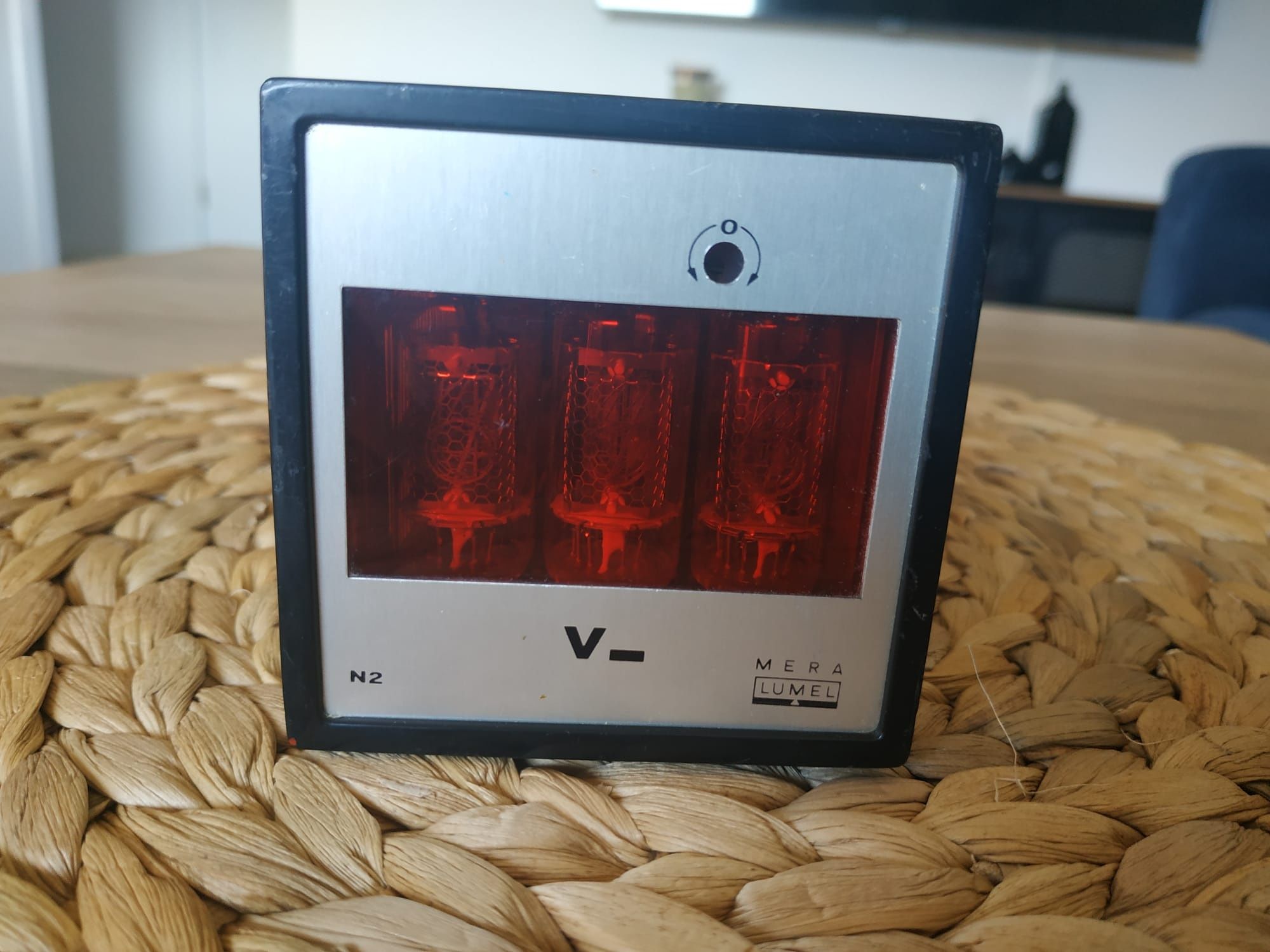 Woltomierz lampowy NIXIE 0-20V MERA LUMEL TYP N2-3 / N2 Z5740M