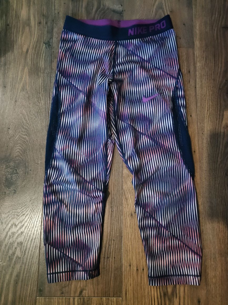 świetne legginsy Nike Pro za kolana 146 - 156