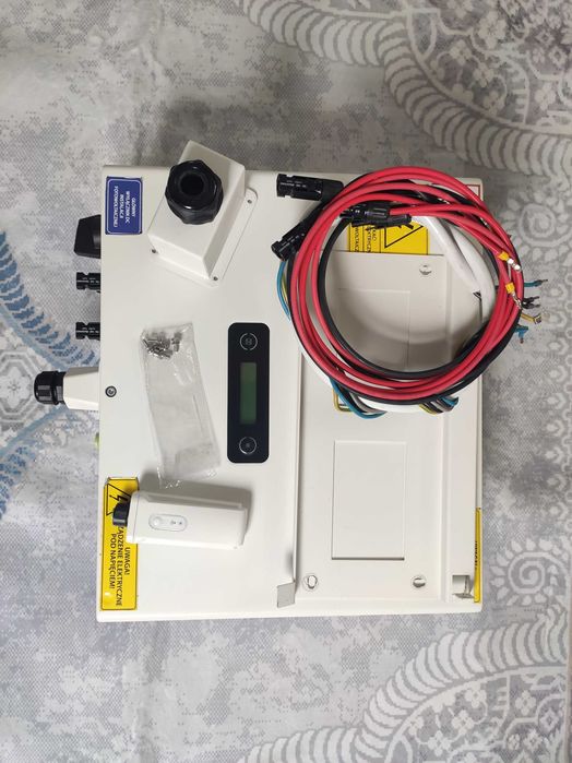 Falownik fotowoltaiczny RENAC R3-5K-DT