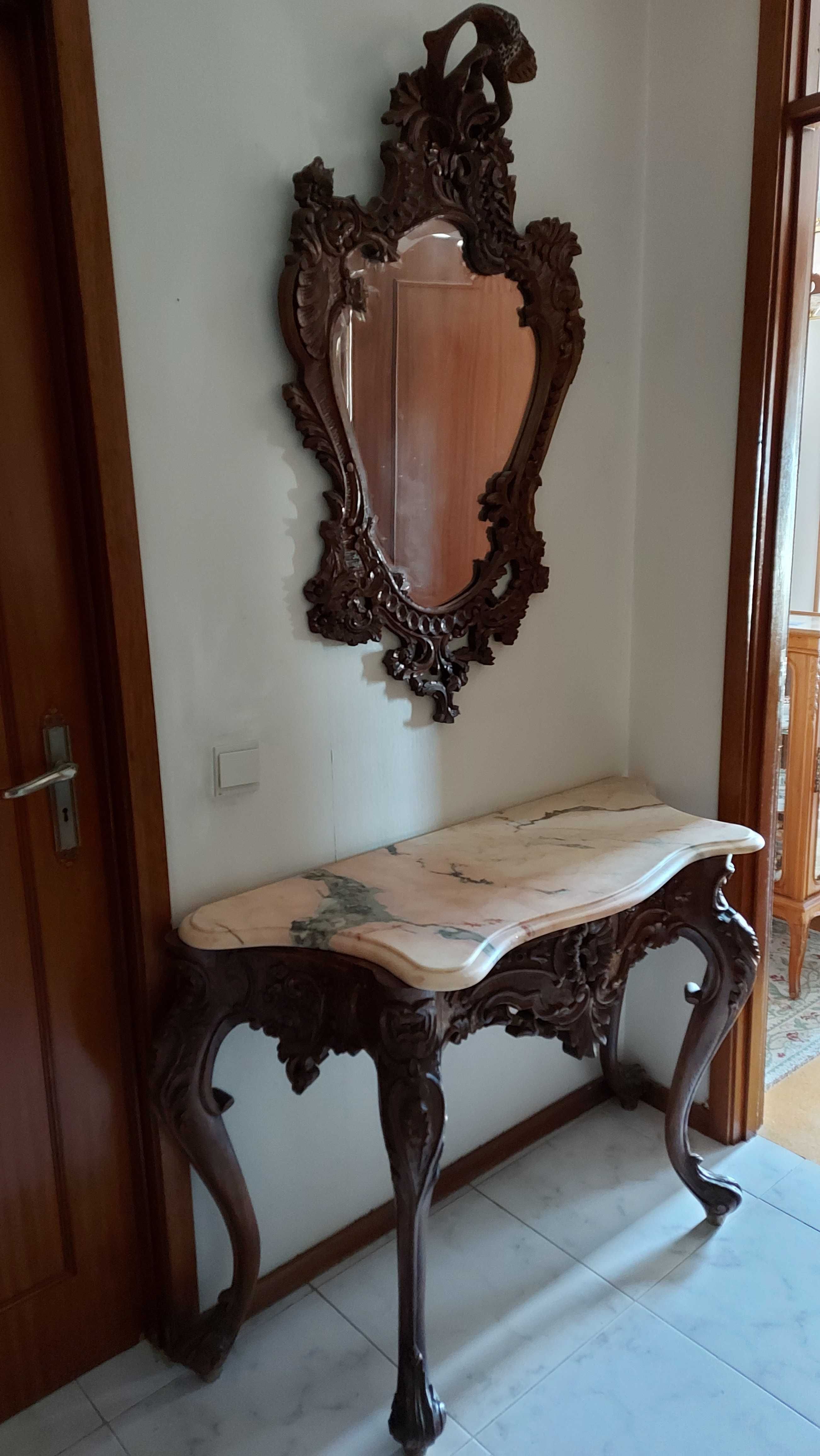 Consola antiga em madeira com espelho e com tampo em mármore