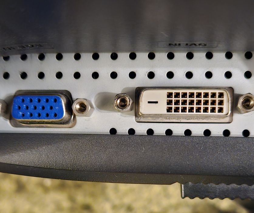 monitor Samsung SyncMaster 910T