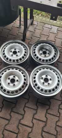 Felgi stalowe 16" VW T5 - T6  5x120 65.1