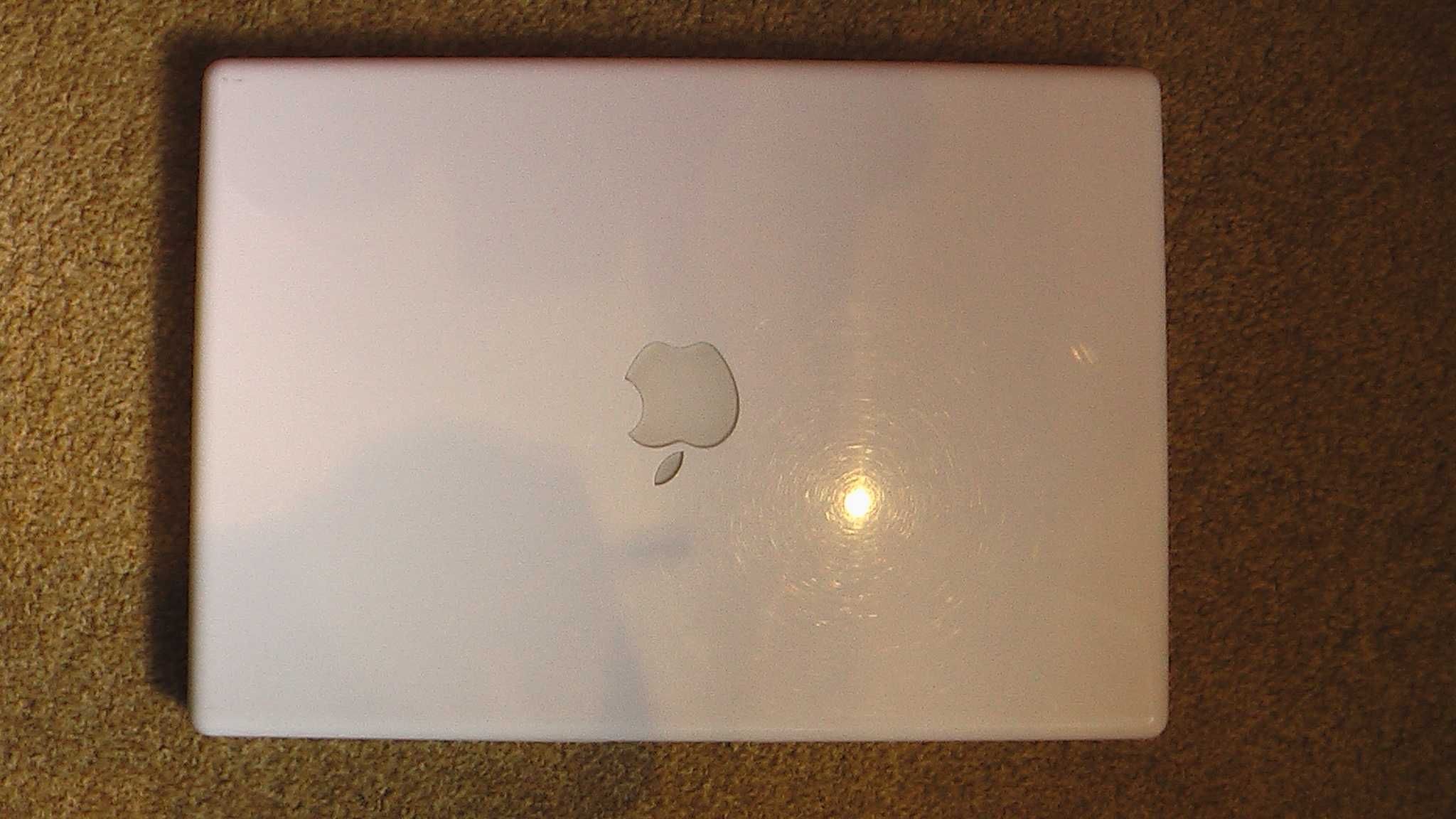 MacBook Apple A1181 (на запчасти, разборка, ремонт)