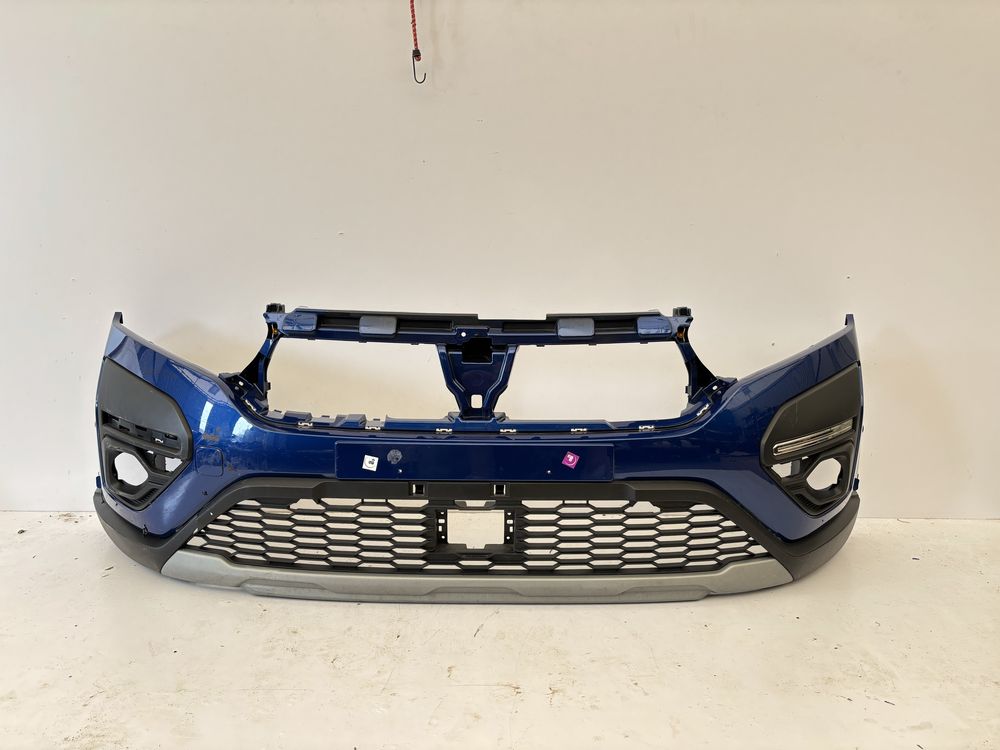 Dacia Sandero III 3 Stepway 20- zderzak przedni przód kratka spoiler