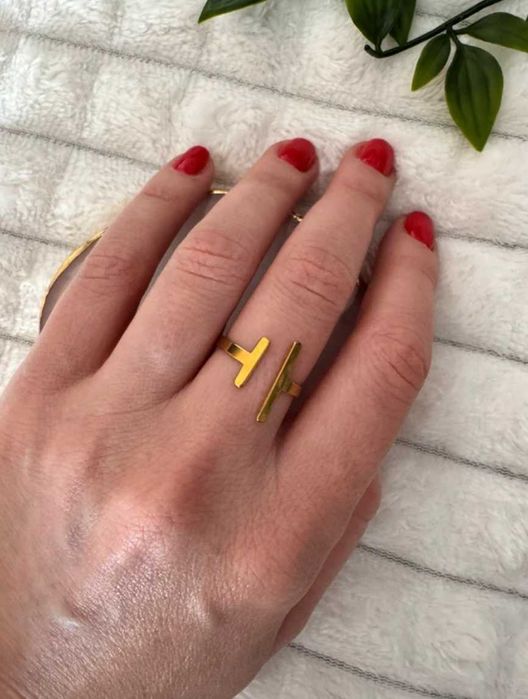 Regulowany pierścionek ze stali szlachetnej