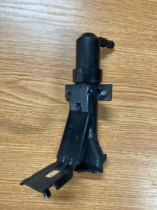 Porsche 911 996 омивач фари правий  99662813400