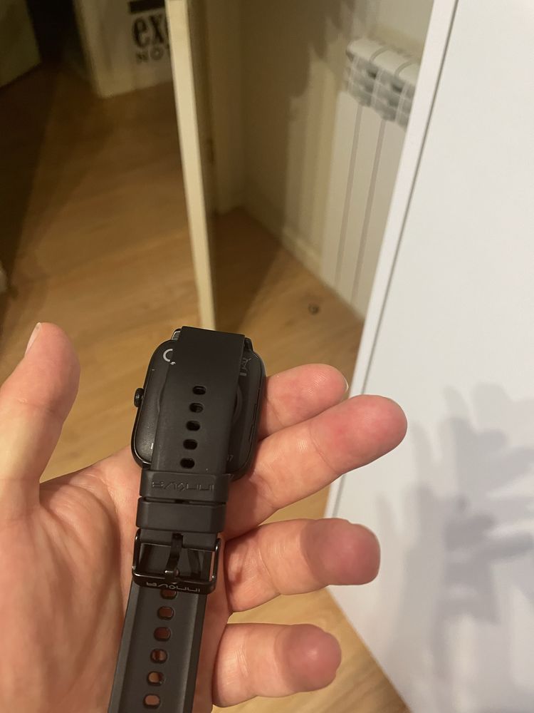 Innova Avalanche smartwatch