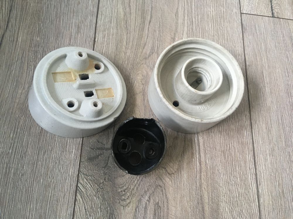 lampa ścienna gospodarcza kula do garażu lub piwnicy