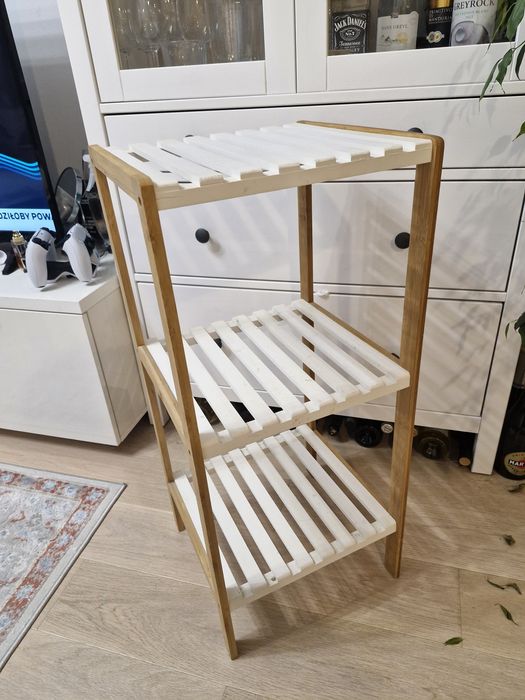 Sprzedam bambusowy regał z 3 półkami