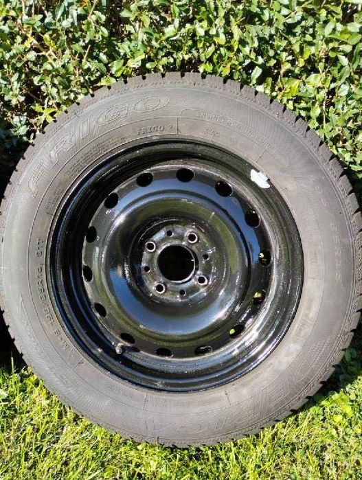 Felgi 4x108 + Opony zimowe Dębica Frigo 195/65 R15 JAK NOWE