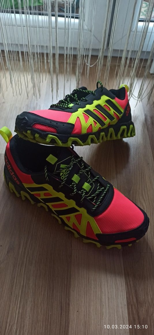 Super Buty adidas nowe rozmiar 48 Promocja