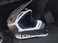 Kask RAVEN rozmiar M fuul face hulajnoga itp... stan idealny trzy raz