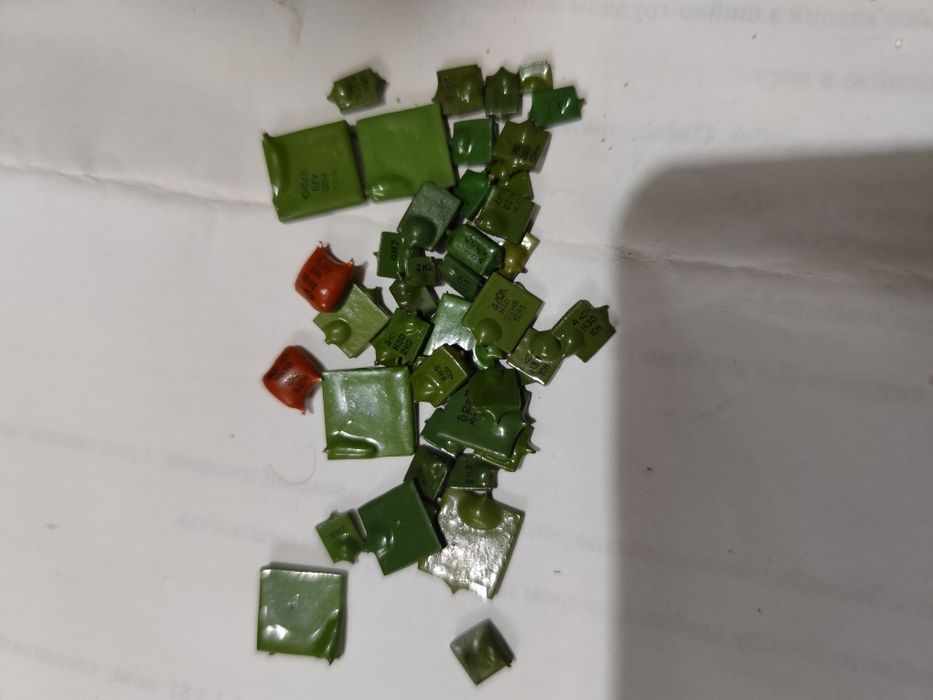 Лом конденсаторів