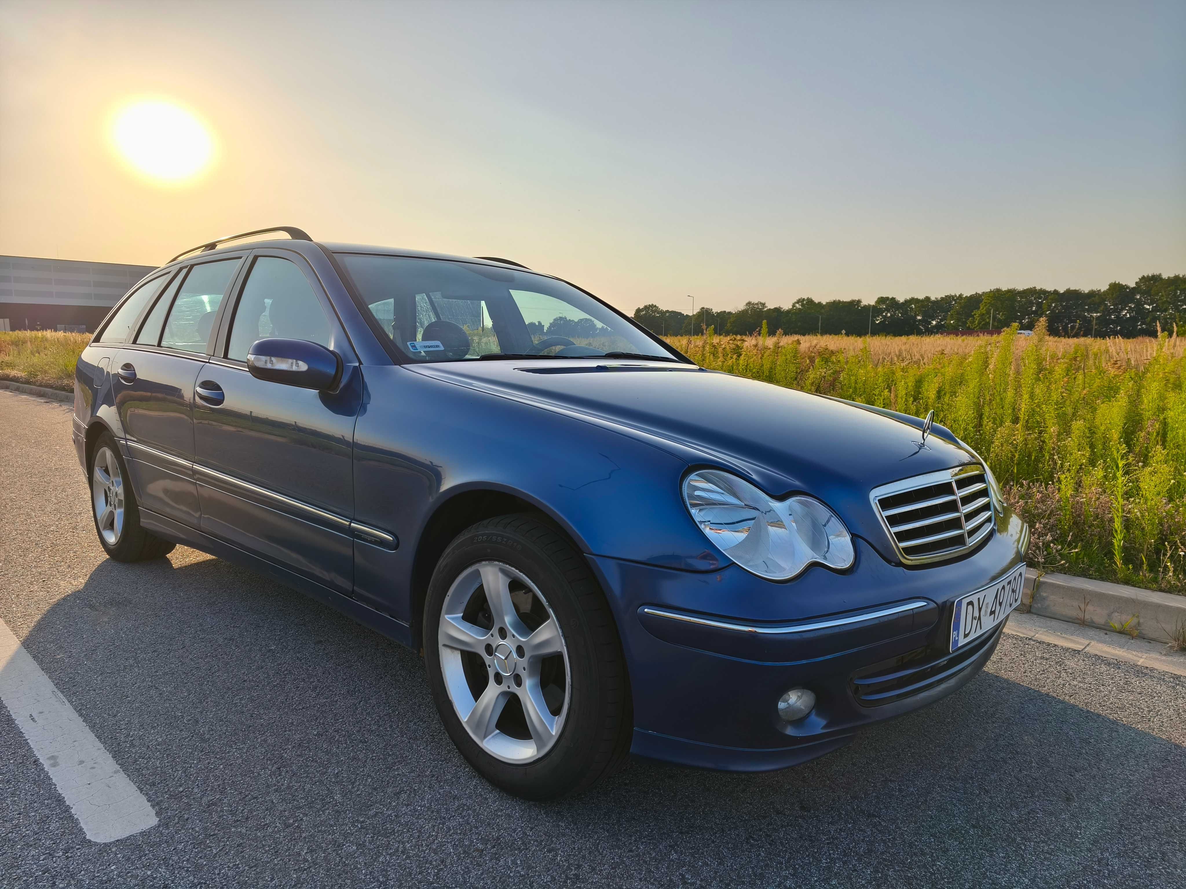 Mercedes Benz w203 C220 cdi Diesel Sprawny Do Jazdy Skóry Jasne Wnetrz