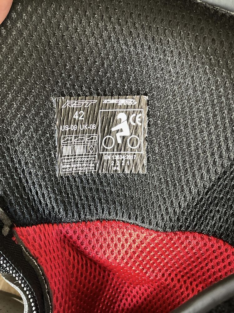 Buty motocyklowe rst