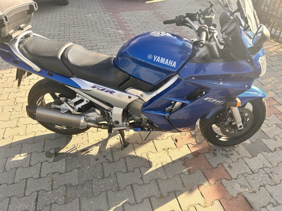 Yamaha FJR1300.