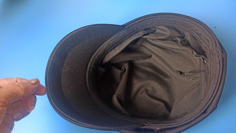 Nowa czapka w stylu studenckim