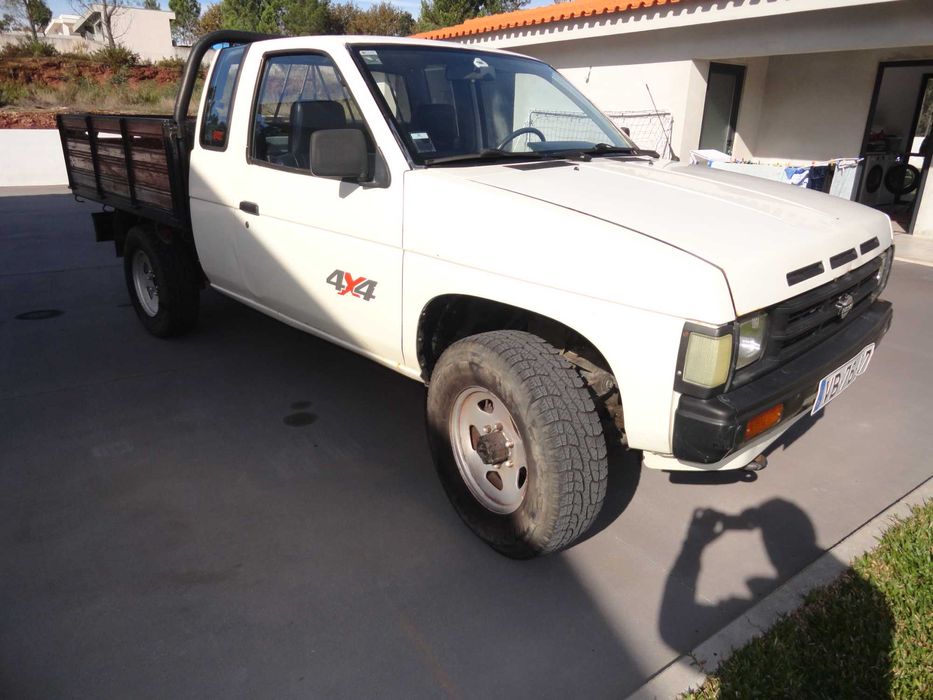 Nissan D21 4x4 2.5Turbo