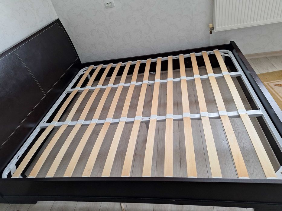 Ліжко двоспальне