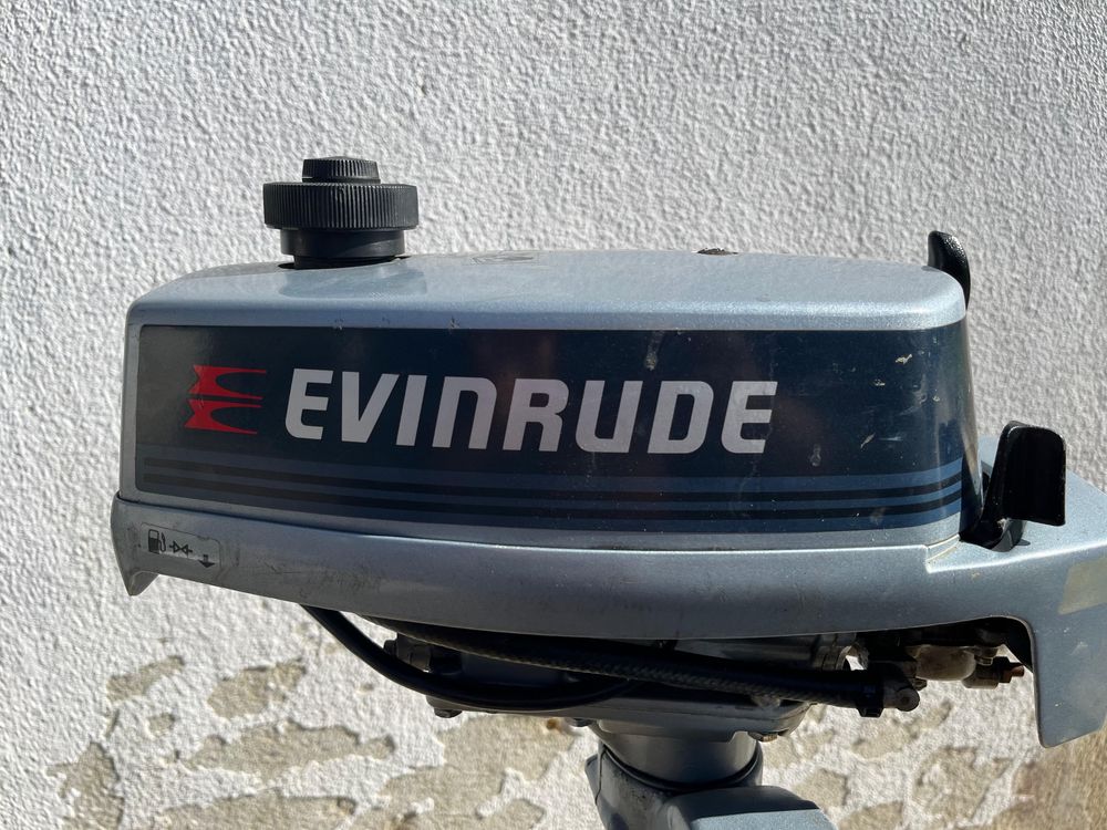 Motor Evinrude Junior 1.2 outboard
