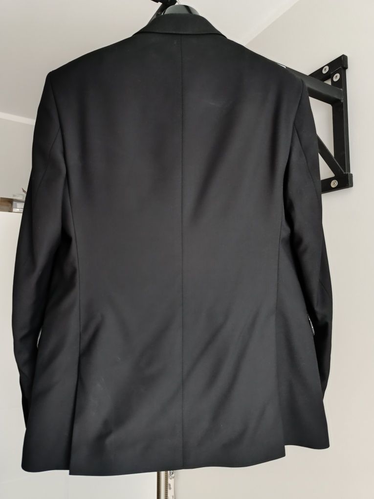 Czarny garnitur z jedwabiem i wełną Guittard