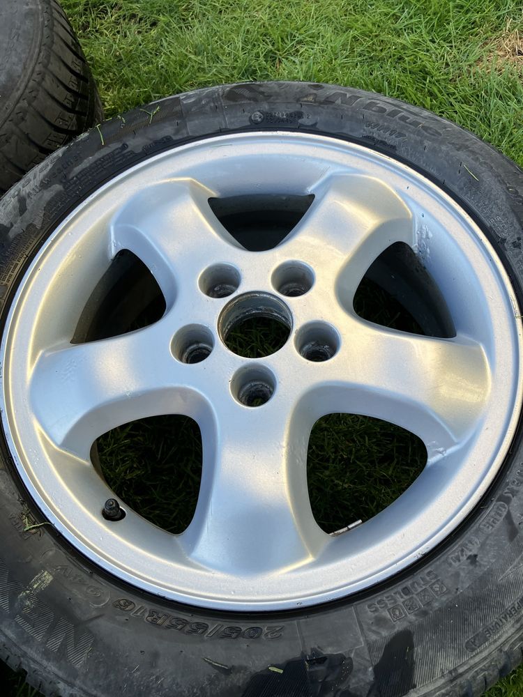 Felgi 16” z oponami Saab 9-3 OE