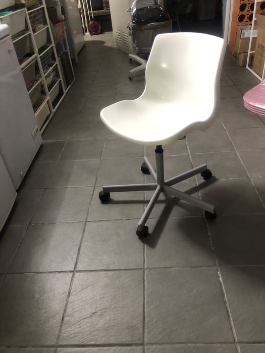 Cadeira giratoria de secretaria