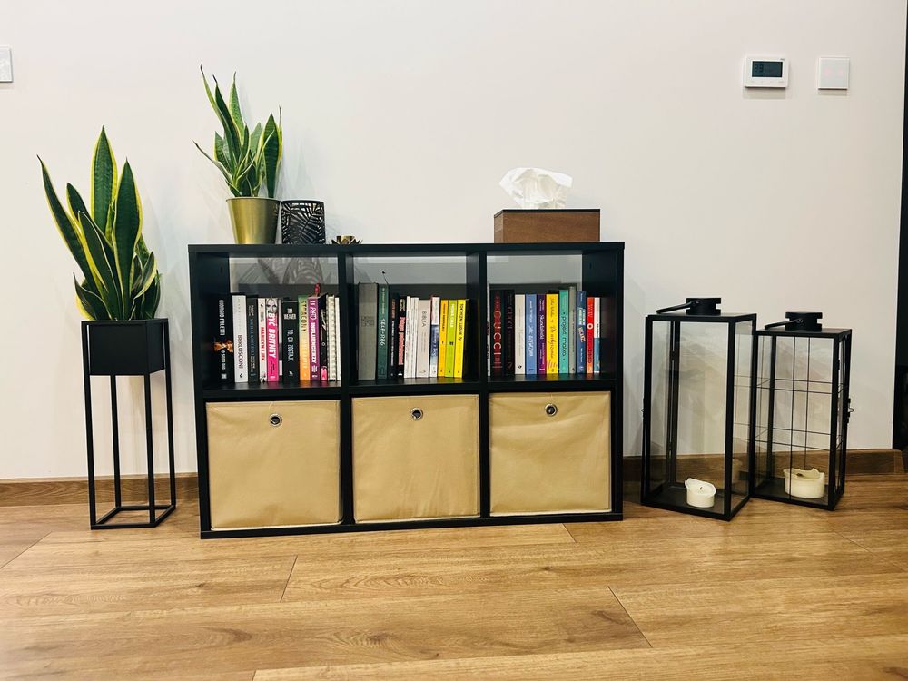 Komoda czarna loft regał otwarty kwadratowy 2x3 kostka szafka