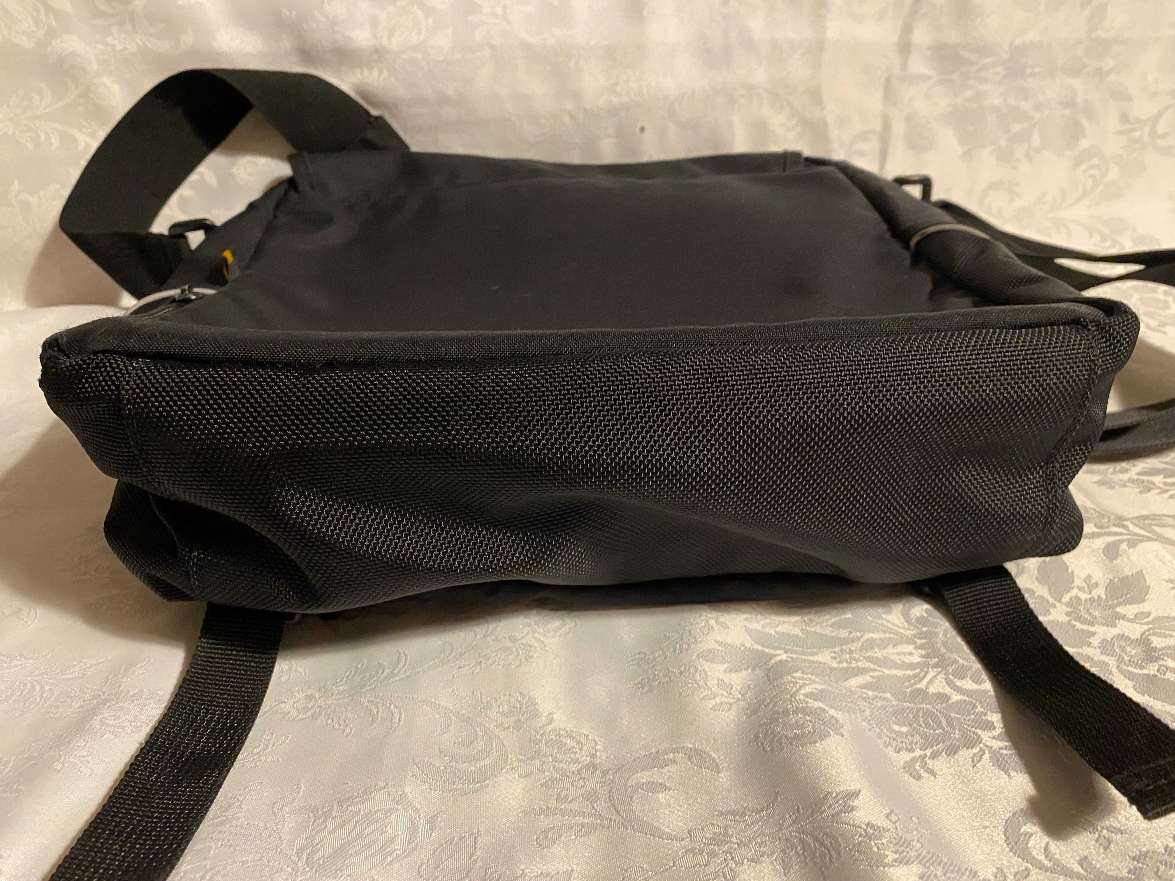 TIMBERLAND Czarna torba   36x30x10cm