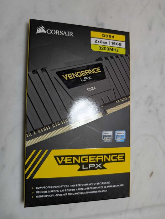 Pamięć RAM Corsair Vengeance LPX DDR4 2x8GB 3200MHz CL16