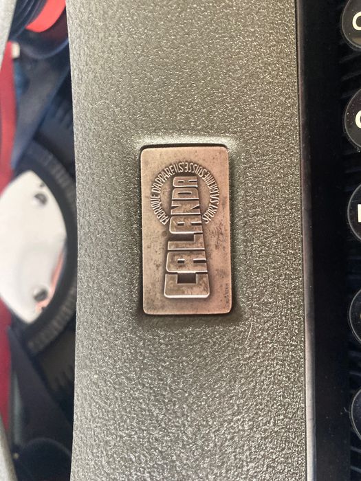 Máquina de escrever  ***  Calanda (Rara)