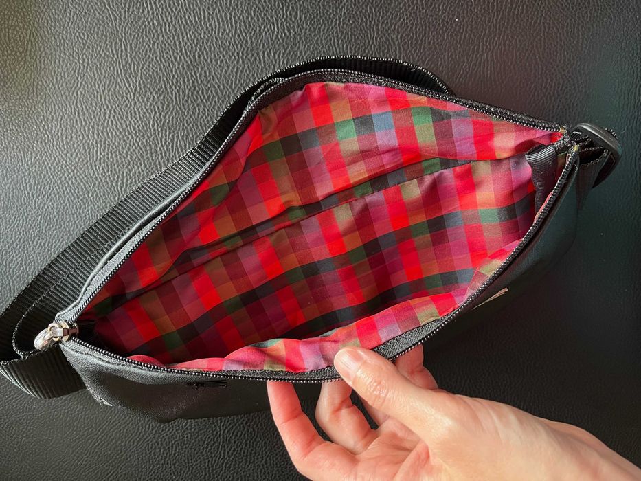 Сумка-бананка на пояс шкіряна