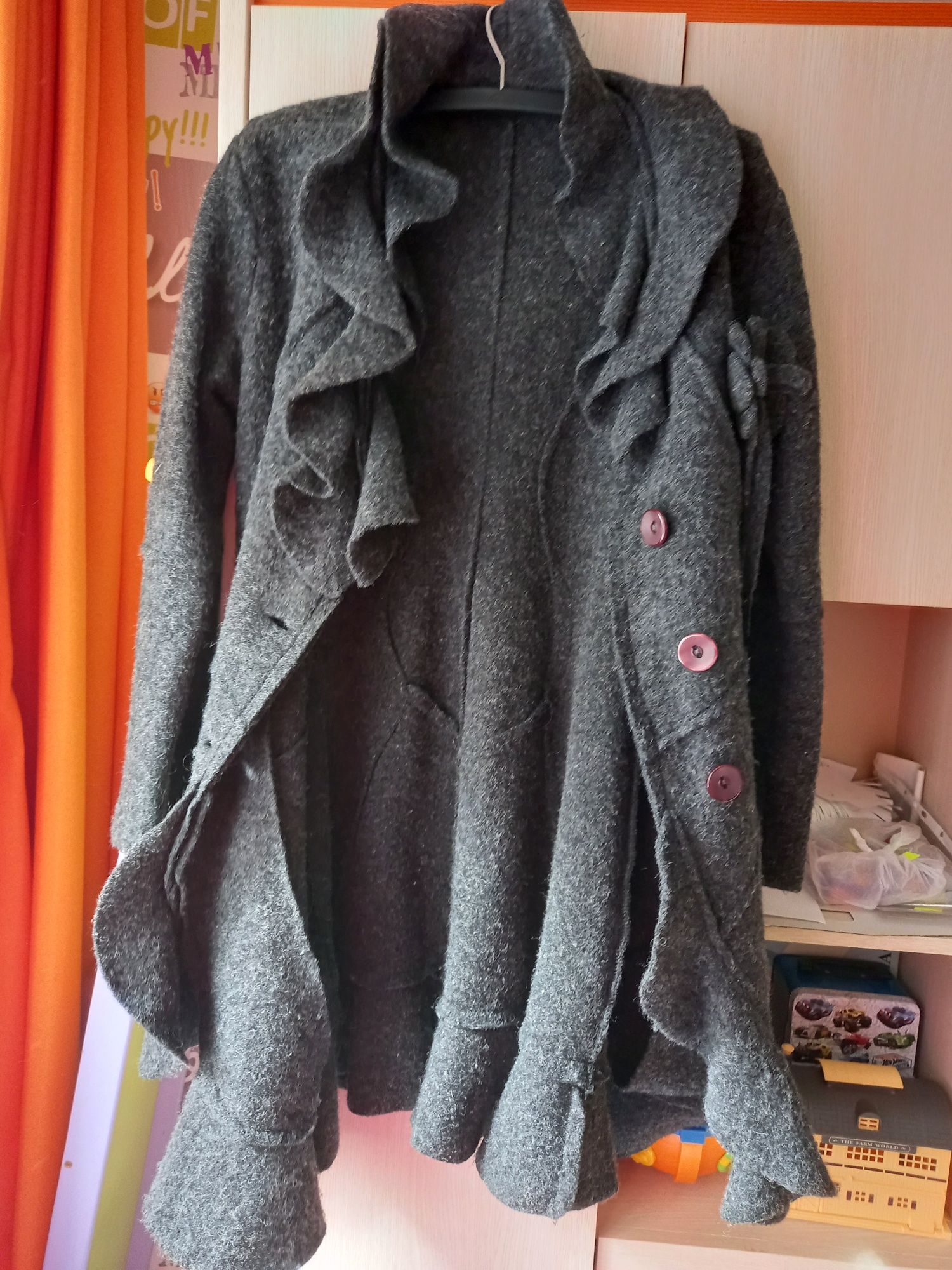 Пальто демисезоное шерстяное куртка