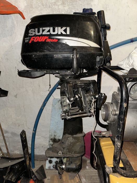 Двигун (мотор) SUZUKI DF 6, 4 такти