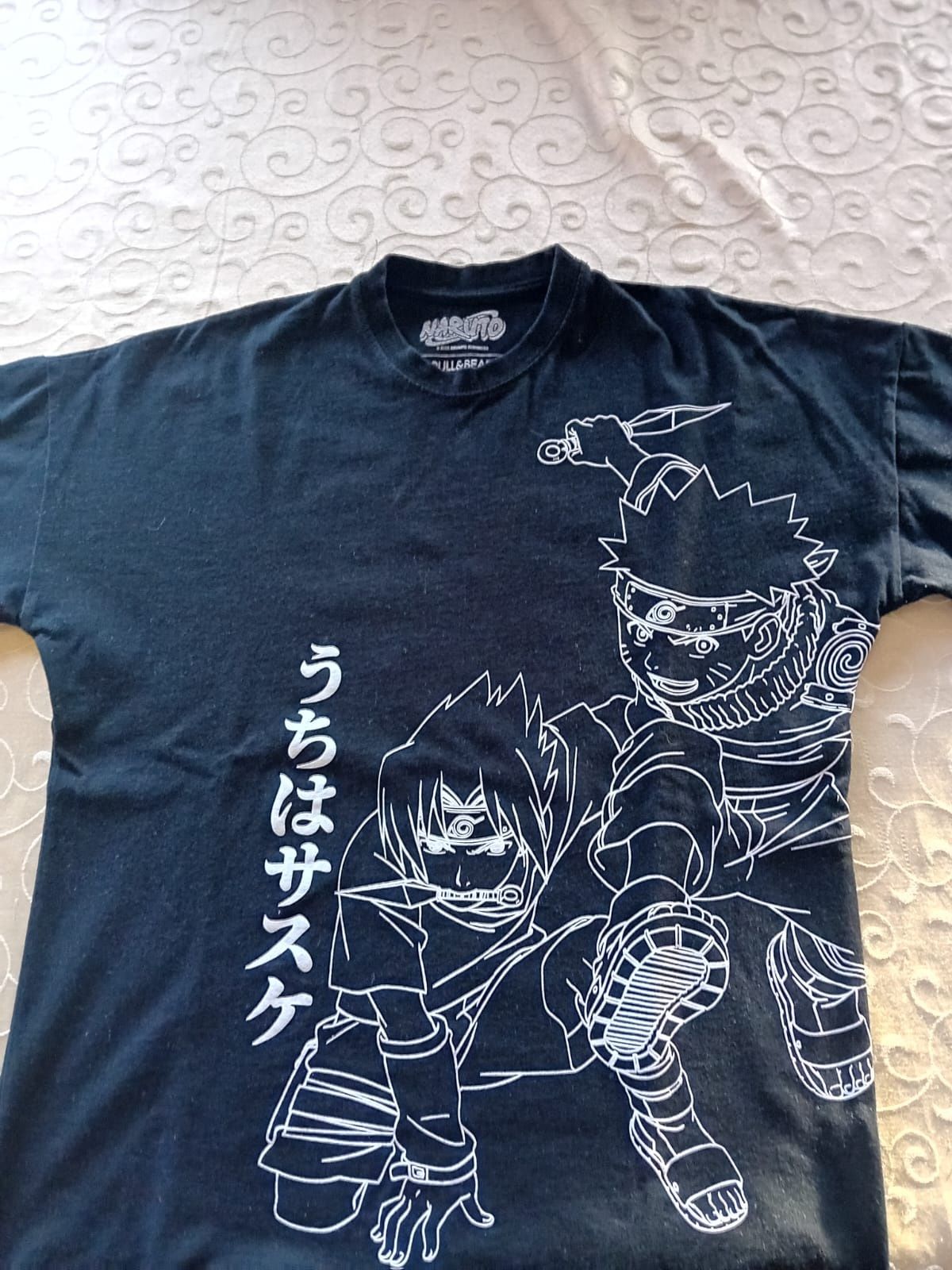 T-shirt preta Naruto