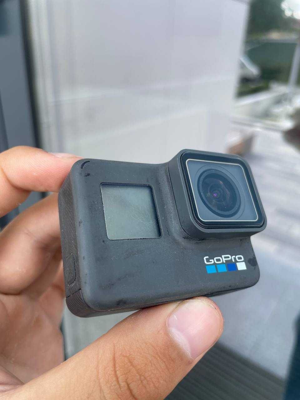 Екшн камера GoPro HERO6 Black з 2 акумуляторами та зарядним пристроєм
