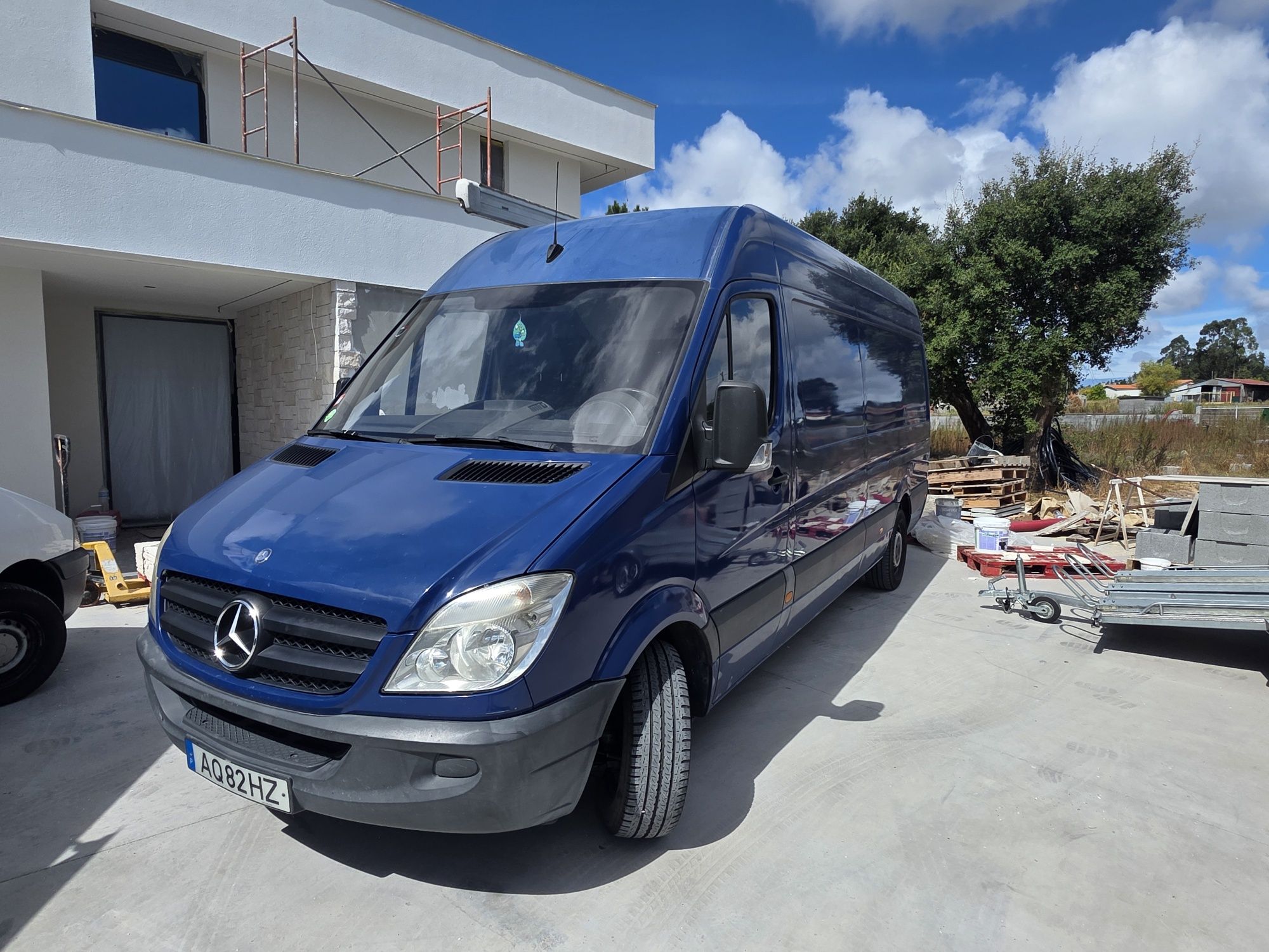 Mercedes sprinter van