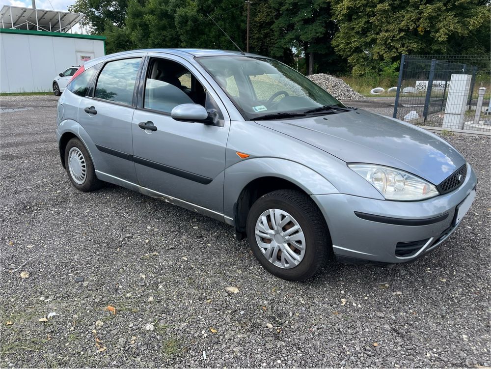 Ford Focus 1,6 ben, 2004r, Krajowy, 3 wlascicieli