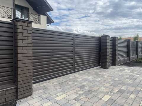 Металеві розпашні та відкатні ворота Чернівці — напряму з виробництва