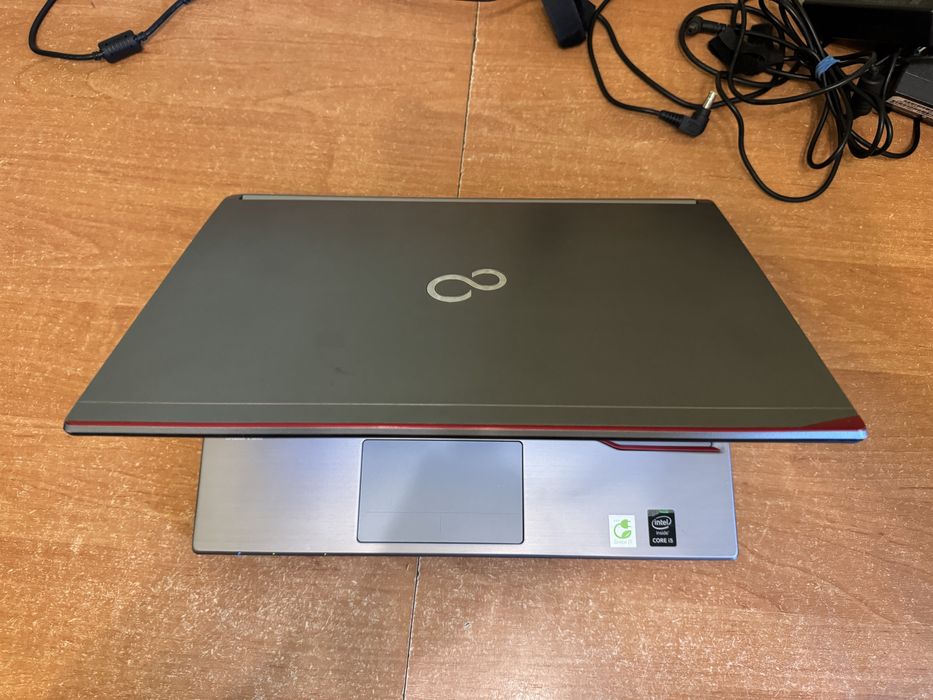 Ноутбук Fujitsu LifeBook E734 core i5 4gen