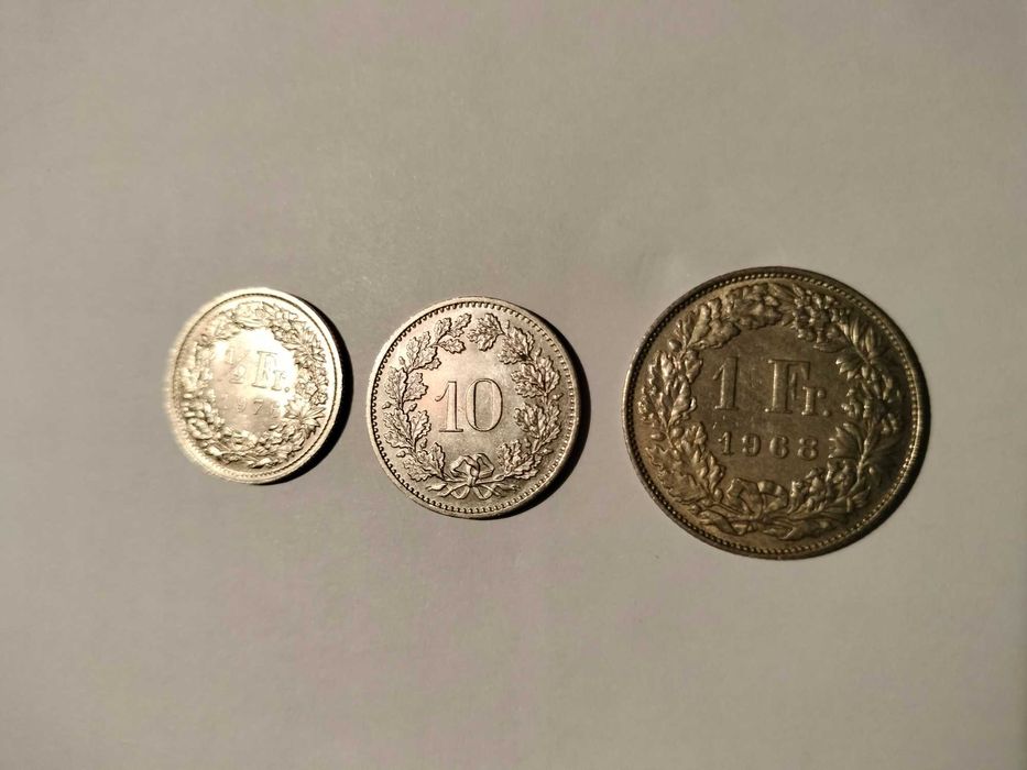 Conjunto de 3 moedas antigas