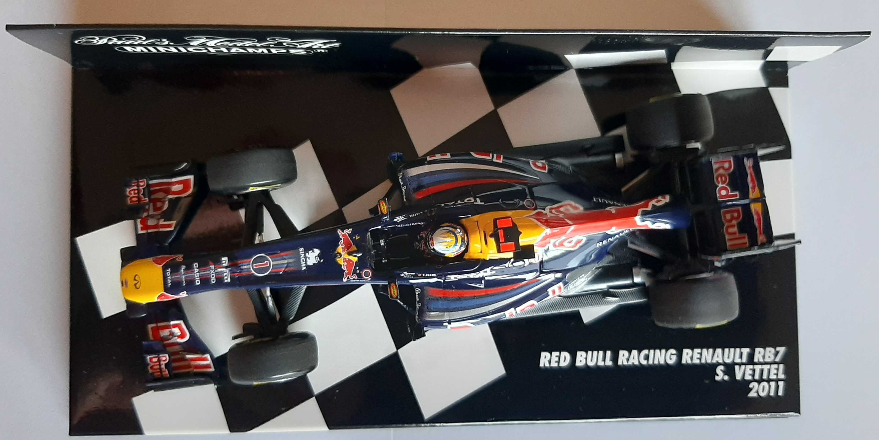 Sebastian Vettel F1 Red Bull RB7 2011 Minichamps 1:43