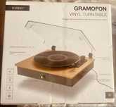 Gramofon hykker nowy