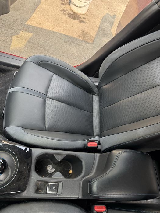 Разборка nissan leaf ze1