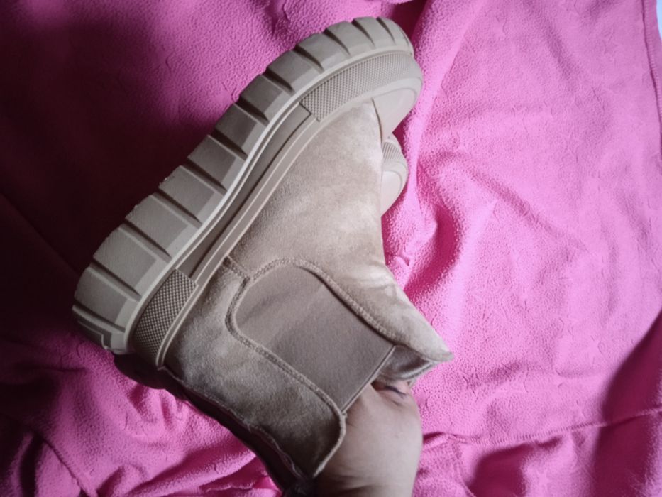 Ботинки женские зимние сапоги р39 Германия